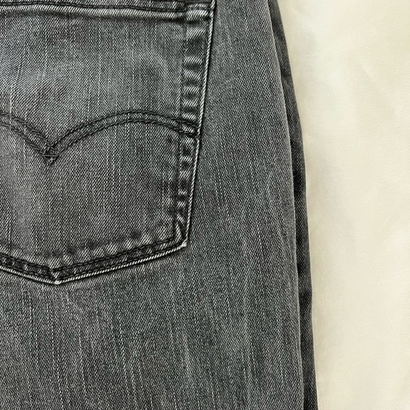 ❌SOLD❌ LEVI STRAUSS & CO 514 dark grey regular fit men’s jeans W 36 L 32 - Picture 8 of 9